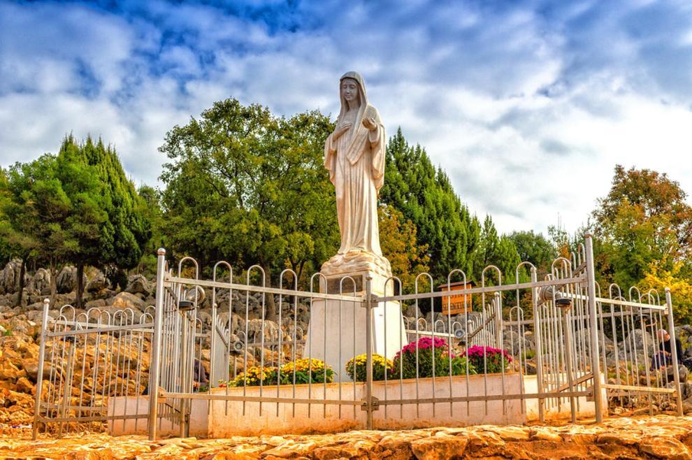 Pansion Raspudic Acomodação com café da manhã Međugorje Exterior foto